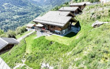 Chalet 5.5 pièces - image - 5