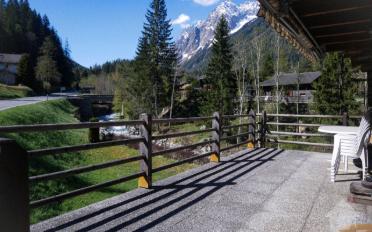 Chalet 6 pièces - image - 5