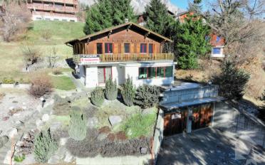 Chalet 5.5 pièces - image - 3