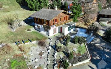Chalet 5.5 pièces - image - 5