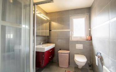 Apartment 4 rooms - image - 10