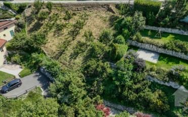 Building land - image - 2