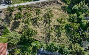 Building land - image - 6
