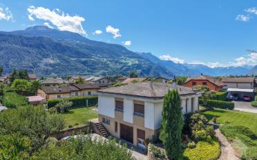 Villa 6.5 pièces - image - 1