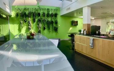 Office - image - 1