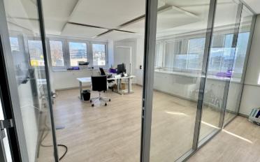 Office - image - 5