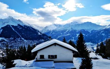 Chalet 4.5 pièces - image - 1