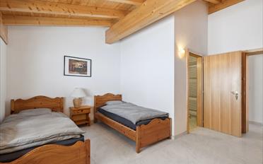 Chalet 6.5 pièces - image - 7