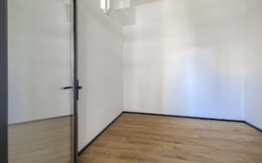 Office - image - 11