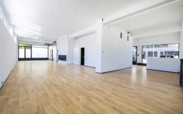 Office - image - 3
