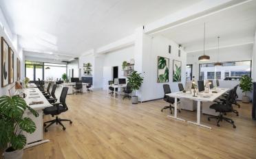 Office - image - 1