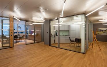 Office - image - 4