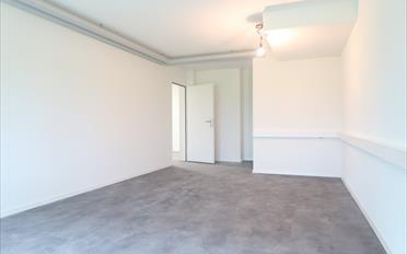 Office - image - 10