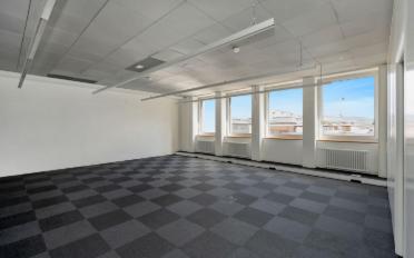 Office - image - 6
