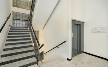 Office - image - 13