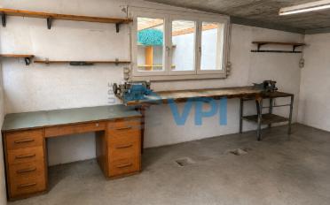 Office - image - 5
