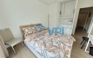 Furnished flat 6 rooms - image - 4