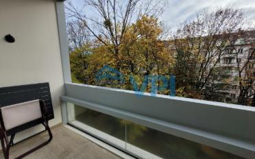 Furnished flat 6 rooms - image - 7