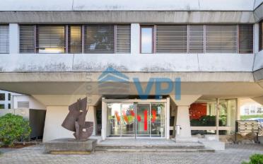 Office - image - 4