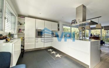 Bifamiliar house 6.5 rooms - image - 6