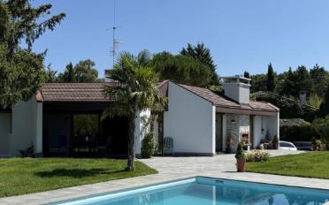 Villa 9 pièces - image - 3