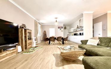 Apartment 4 rooms - image - 3
