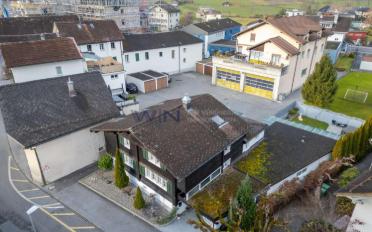 Maison 9 pièces - image - 1
