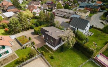 Einfamilienhaus 6.5 Zimmer - image - 2