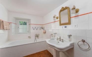 Villa 19 pièces - image - 12