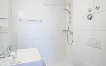 Apartment 2.5 rooms - image - 7