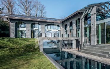 Single house 15 rooms - image - 9
