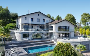 Single house 12 rooms - image - 1