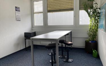 Office - image - 2