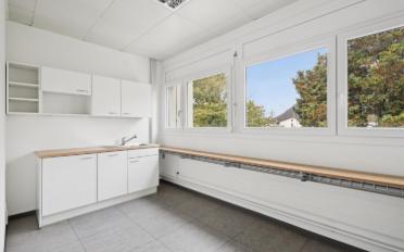 Bureau - image - 12