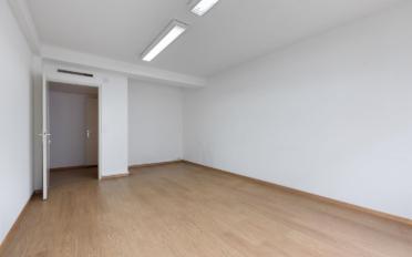 Office - image - 8