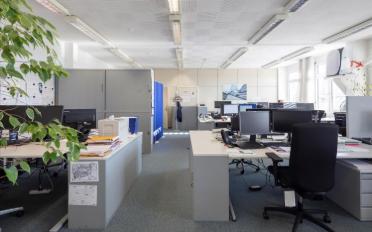Office - image - 8