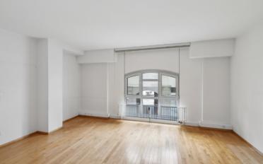 Office - image - 6
