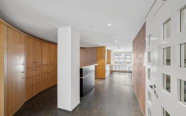 Office - image - 10