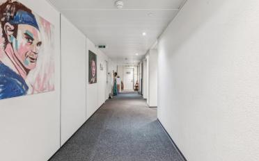 Office - image - 9