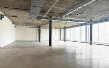 Office - image - 4