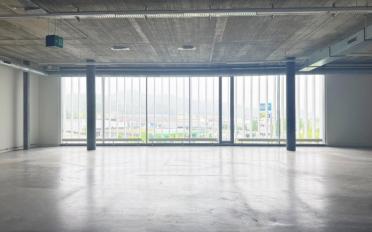 Office - image - 5