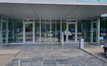 Bureau - image - 2