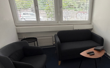 Office - image - 4
