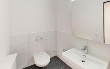 Commercial - image - 6