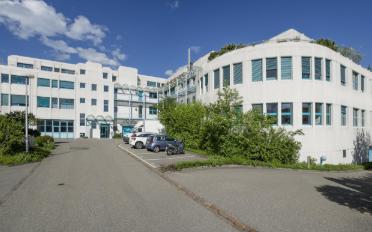 Bureau - image - 1