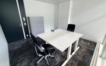 Office - image - 6