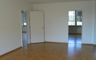 Apartment 4 rooms - image - 3
