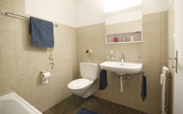 Apartment 4 rooms - image - 4