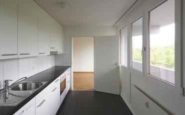 Apartment 4 rooms - image - 2