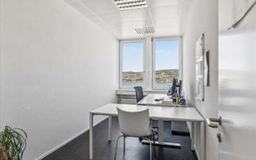 Office - image - 5